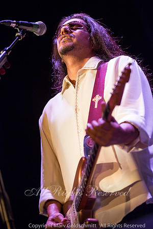 Los Lonely Boys