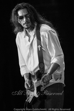 Los Lonely Boys