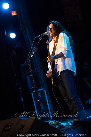 Los Lonely Boys