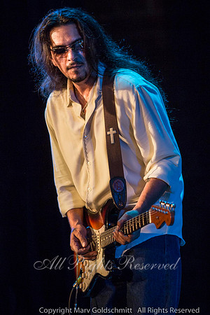 Los Lonely Boys